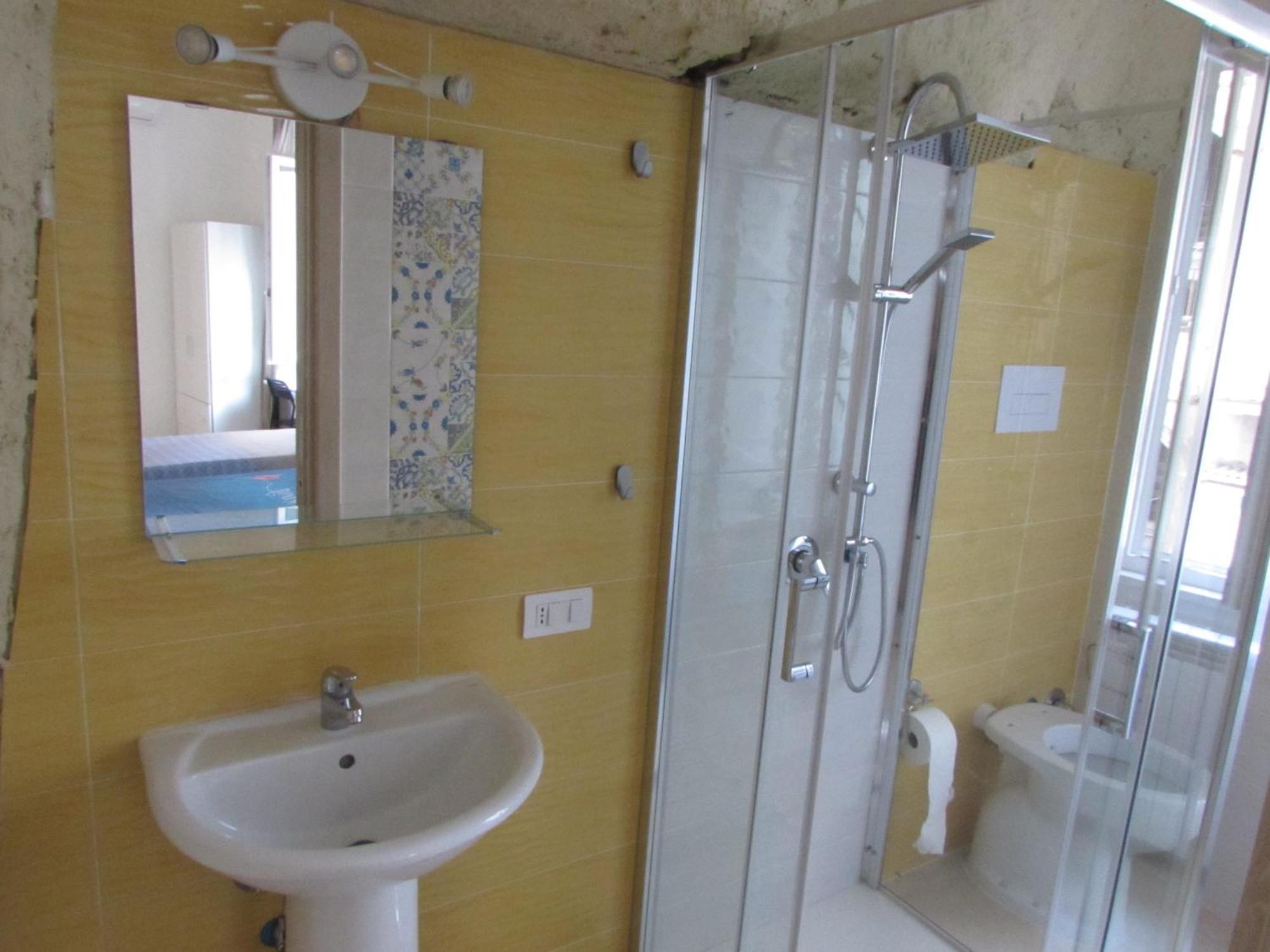 Enzo Home نابولي المظهر الخارجي الصورة
